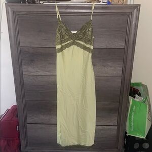Elegant Lace Trim Nightgown